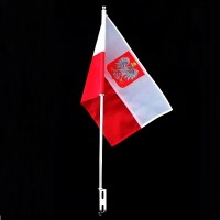 MASZT Z FLAGĄ