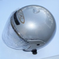 KASK U-803 SREBRNY METALIK