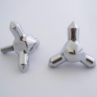 ŚRUBA KOLCE CHROM (METAL)